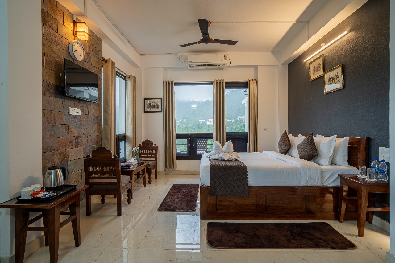 Super Deluxe AC Luxury Bed